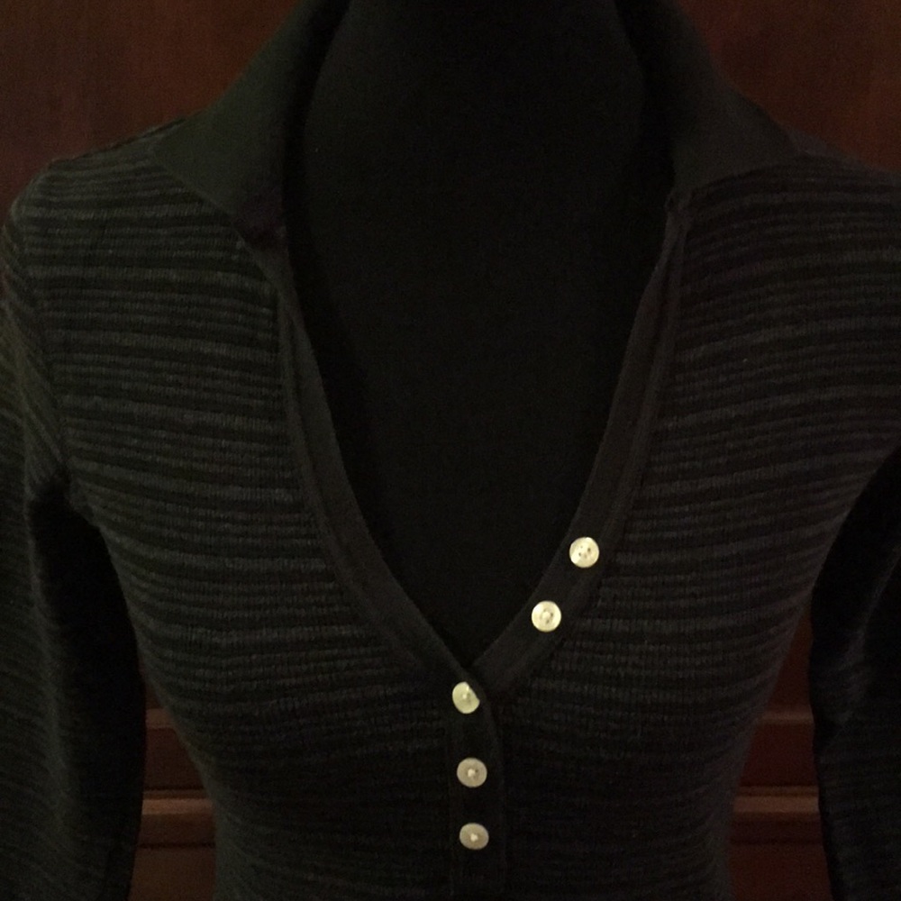 Tommy Hilfiger 3/4 sleeve black & grey strip top